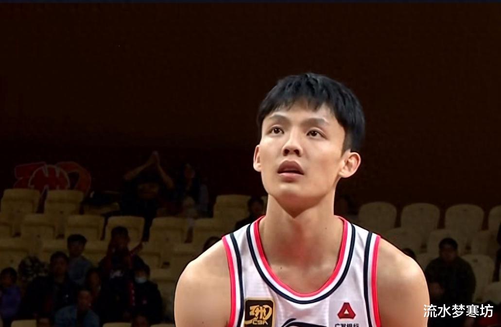 广东男篮新星徐杰蓄势待发，最新动态揭示未来可期之路